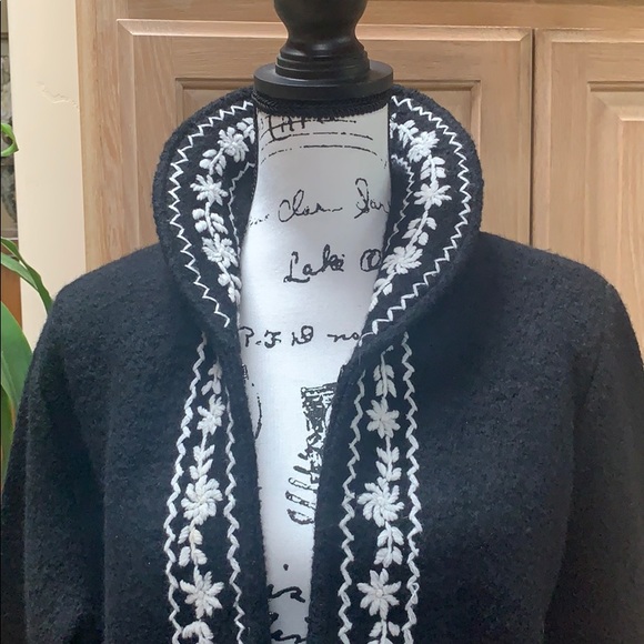 Deane and white wool coat size L - Picture 3 of 4